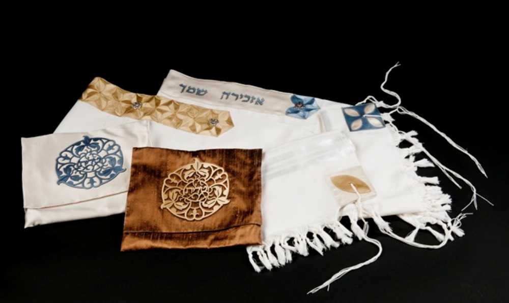 shp-avi-luvaton-jewelry-and-judaica-5